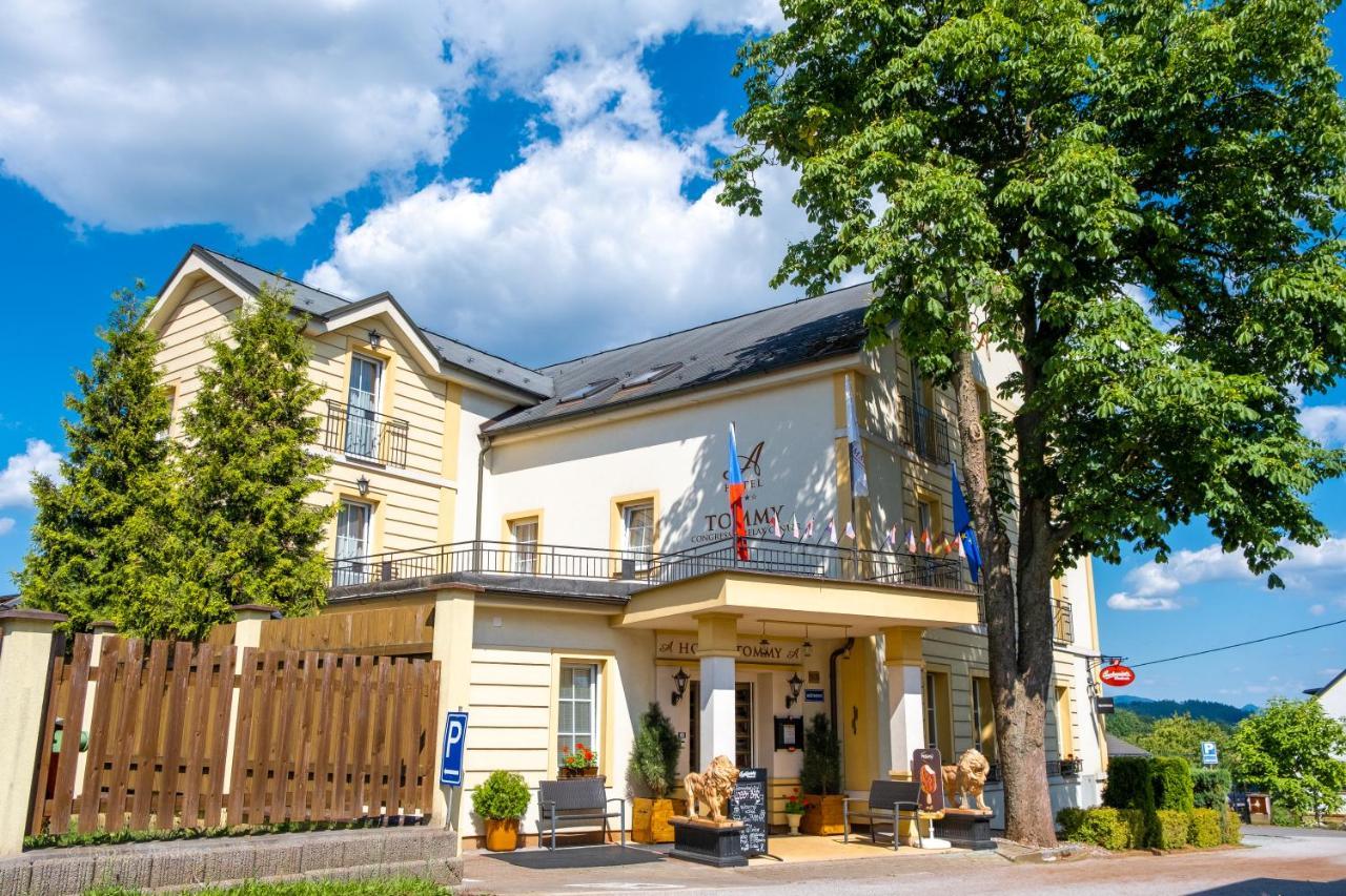 Hotel Tommy Wellness & Spa Náchod Eksteriør bilde