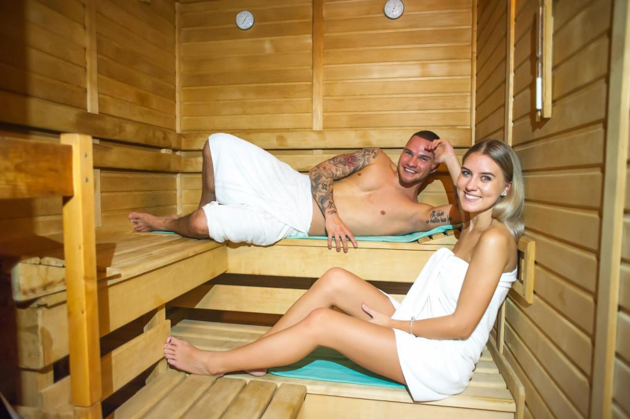 Hotel Tommy Wellness & Spa Náchod Eksteriør bilde
